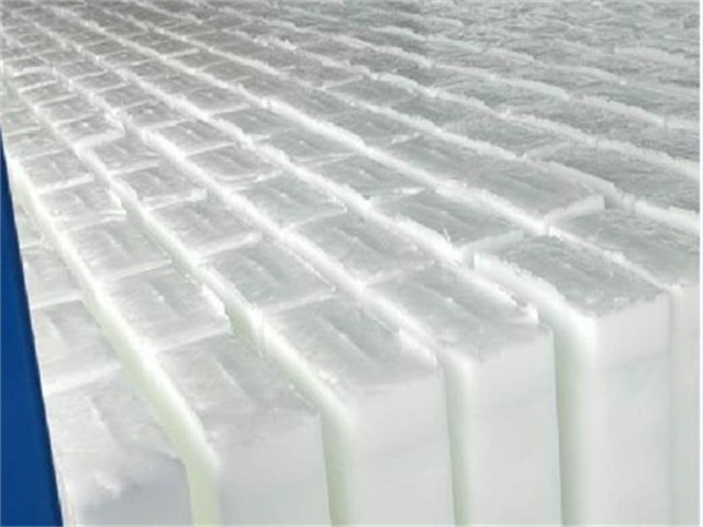 揭秘未央良臣制冰厂：降温冰块背后的神秘制作工艺